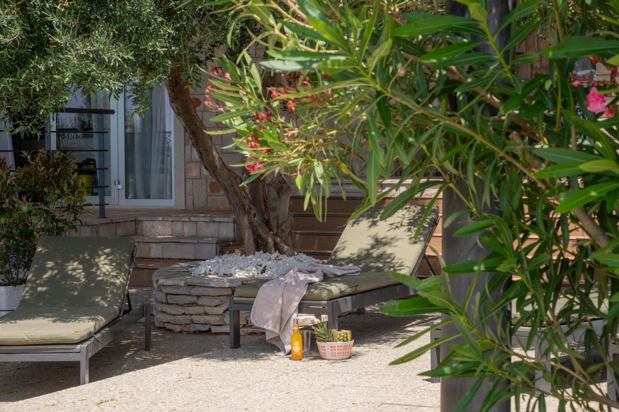 Villas Sole Bol Dış mekan fotoğraf