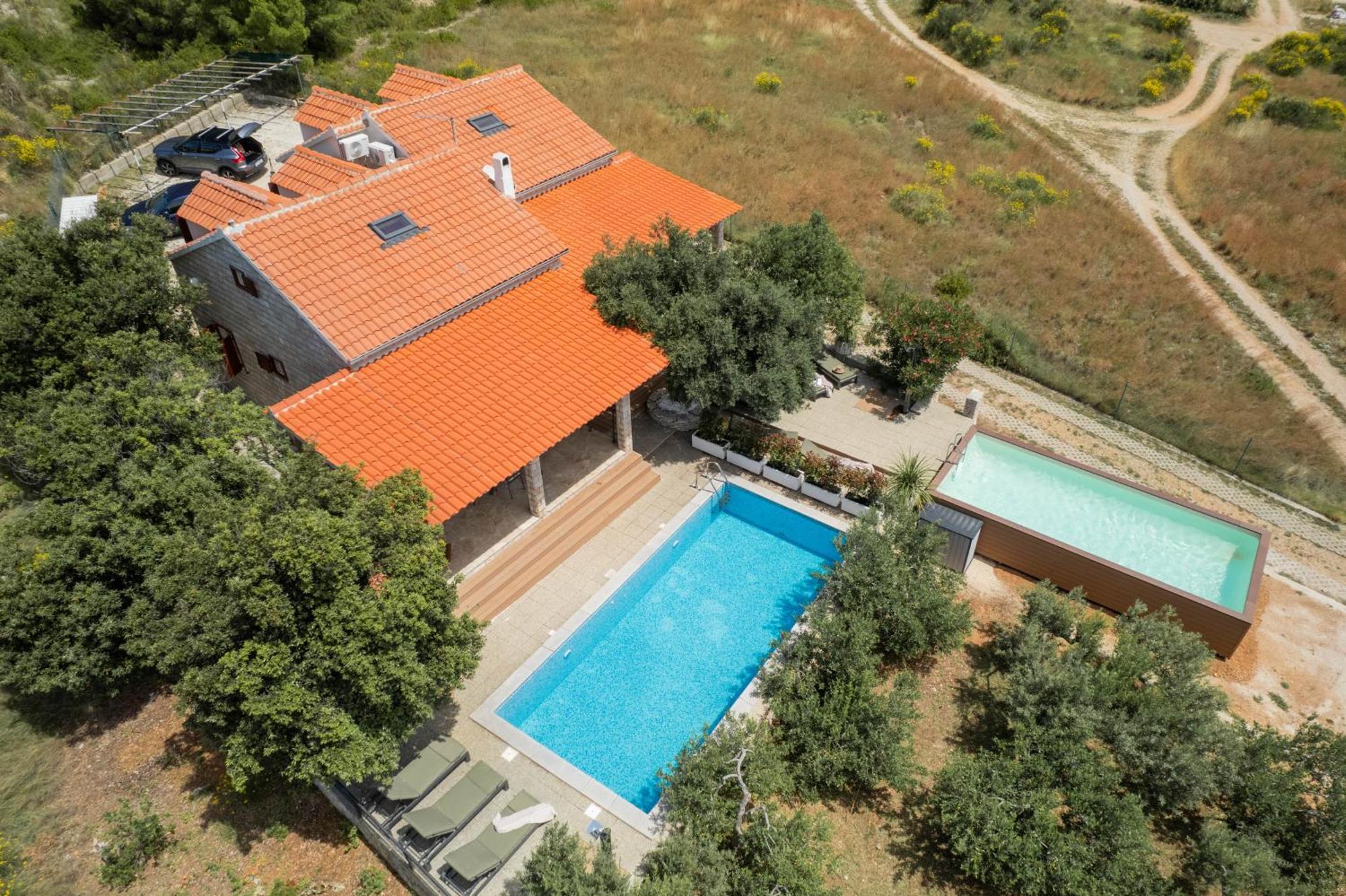 Villas Sole Bol Dış mekan fotoğraf